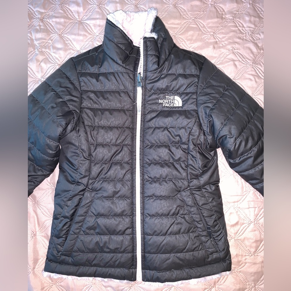 North Face reversible jacket Girls Small 7/8